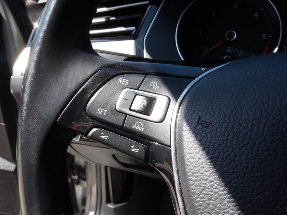 Volkswagen Passat 2.0 TDi  4x4