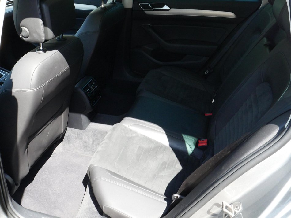 Volkswagen Passat 2.0 TDi  4x4