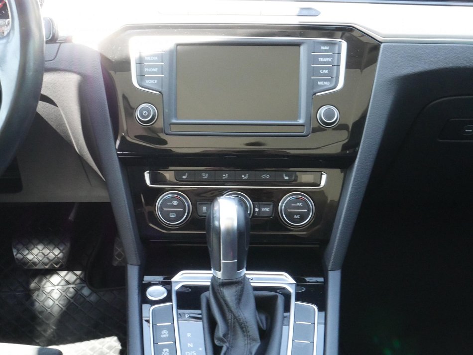 Volkswagen Passat 2.0 TDi  4x4