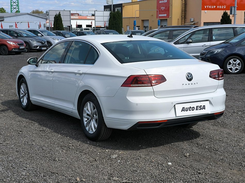 Volkswagen Passat 1.5 TSi Business