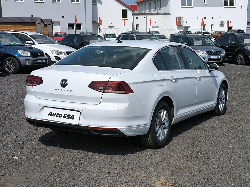 Volkswagen Passat 1.5 TSi Business