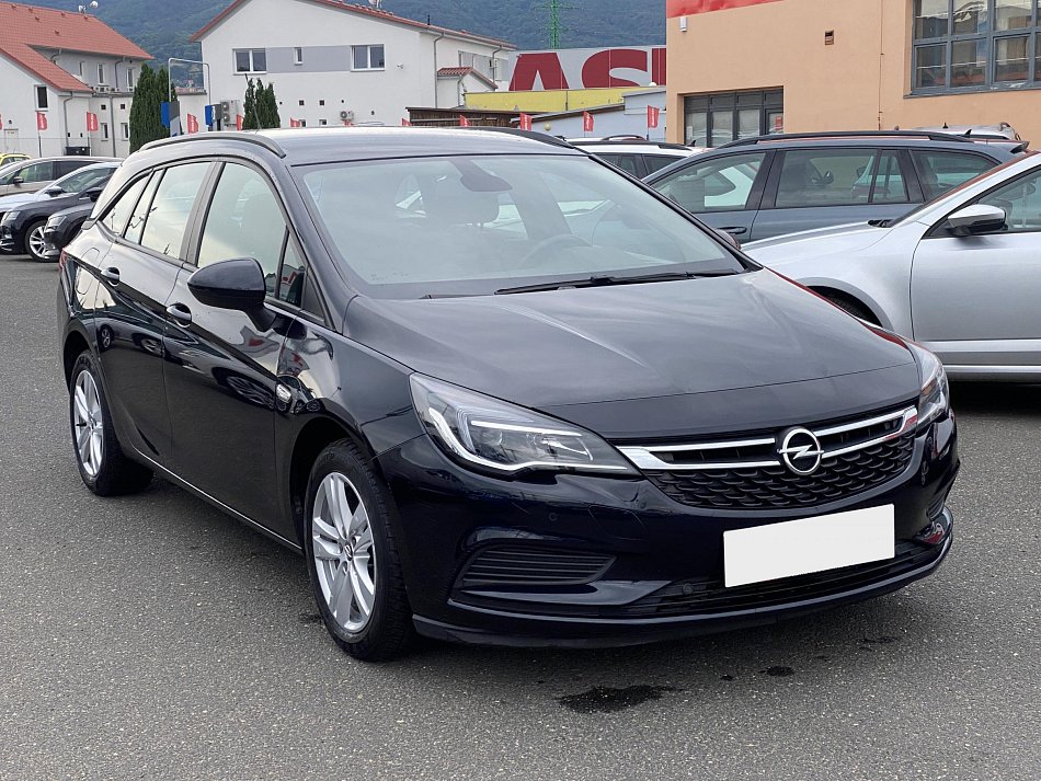Opel Astra 1.6CDTi 