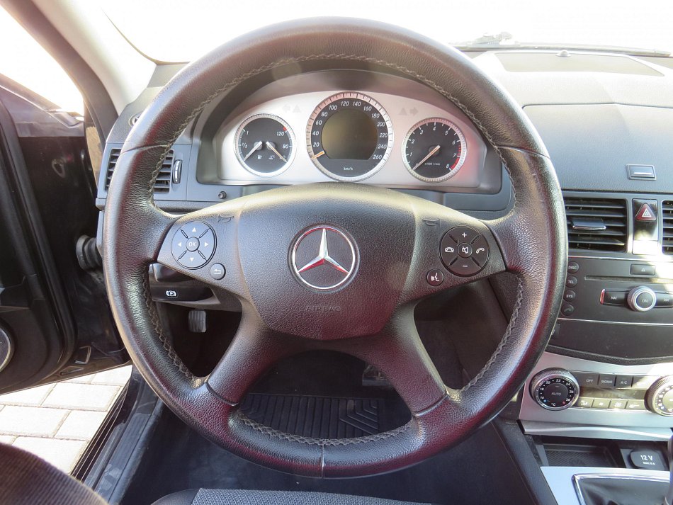 Mercedes-Benz Třída C 1.8i  C180K