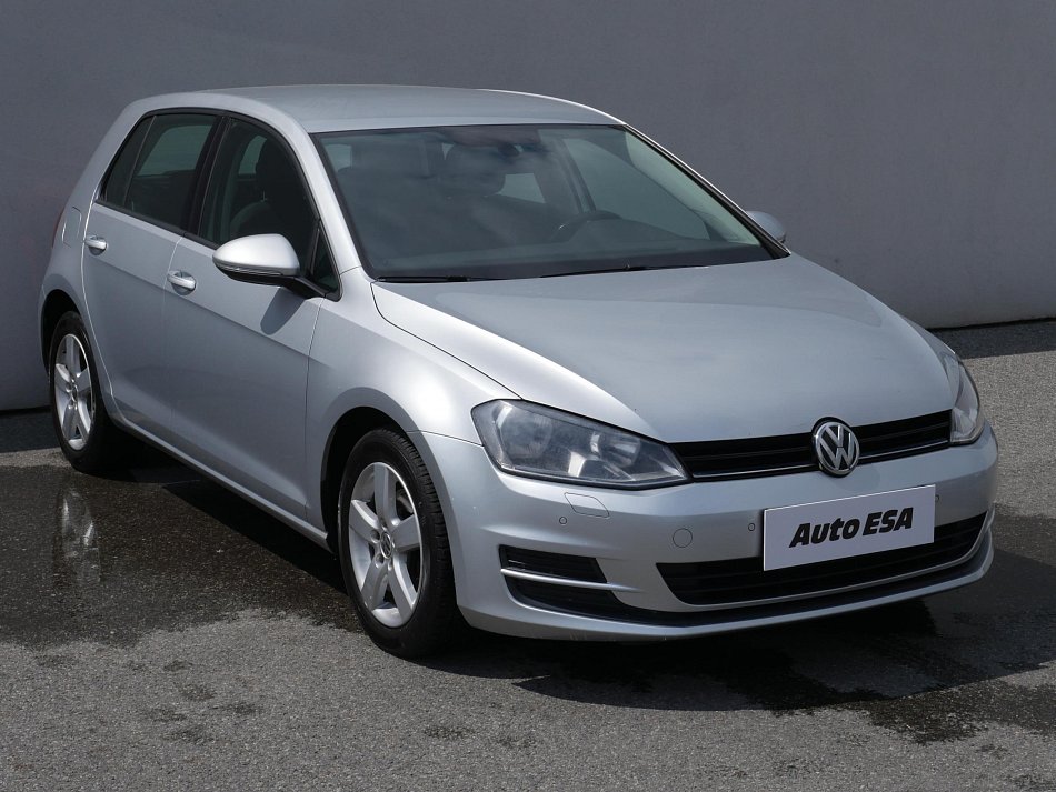 Volkswagen Golf 1.2 TSi 