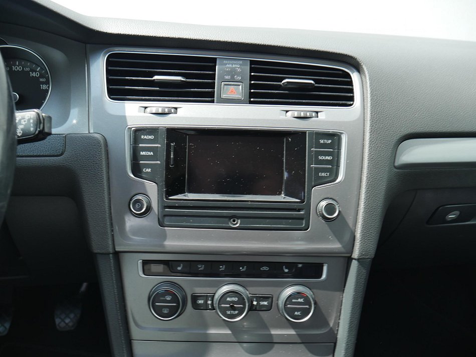 Volkswagen Golf 1.2 TSi 