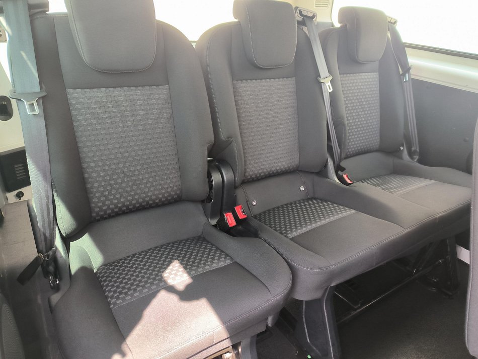 Ford Transit Custom 2.0TDCi Trend L2 9míst