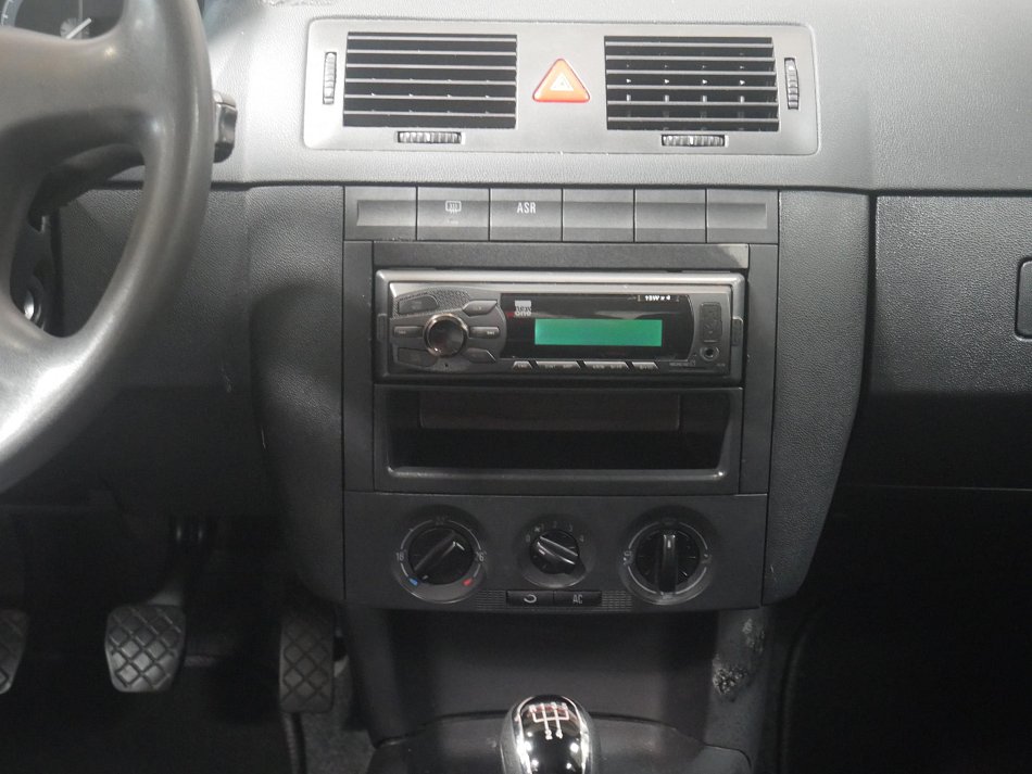 Škoda Fabia I 1.4i 16V Ambiente