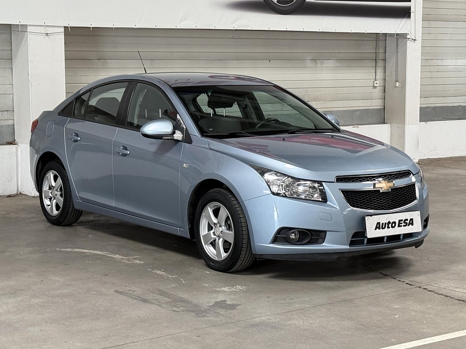 Chevrolet Cruze 1.6i 