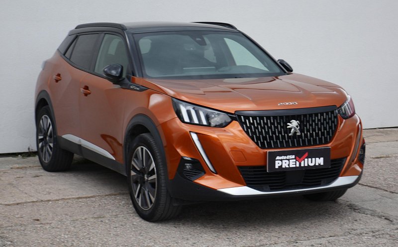 Peugeot 2008 1.2 PT GT Line
