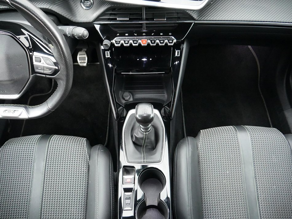 Peugeot 2008 1.2 PT GT Line