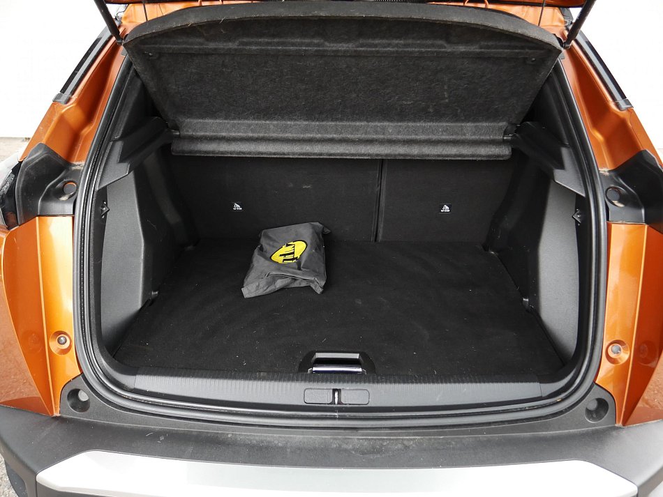 Peugeot 2008 1.2 PT GT Line