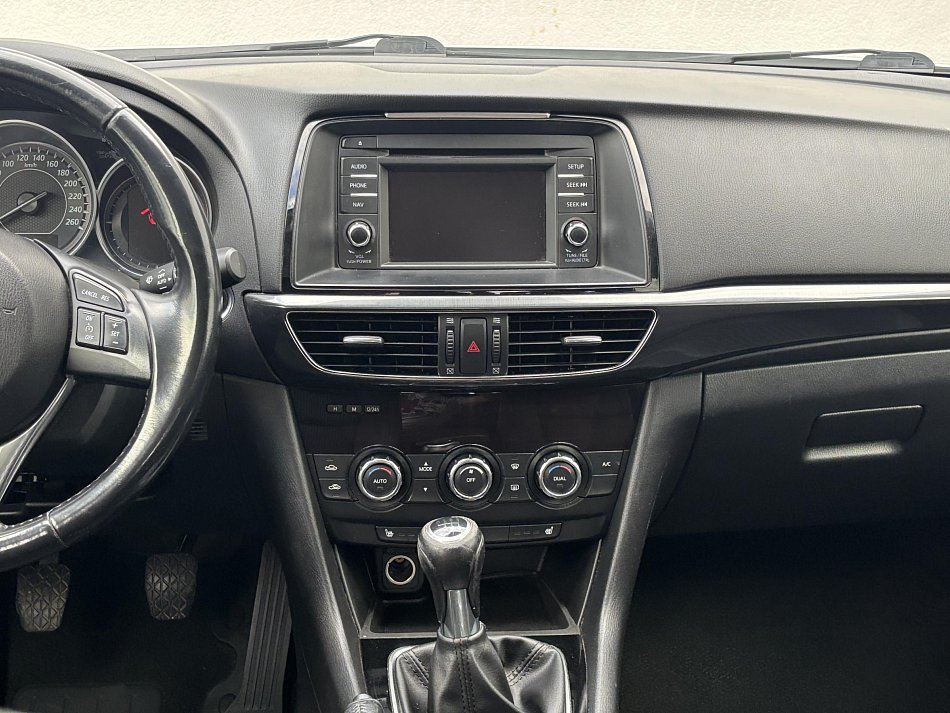 Mazda 6 2.0i 