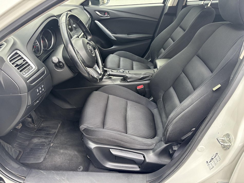 Mazda 6 2.0i 