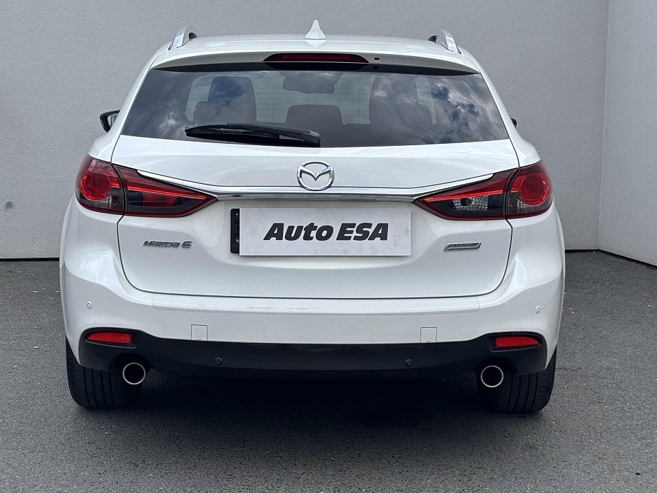 Mazda 6 2.0i 