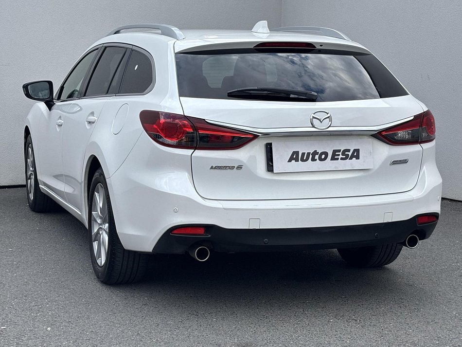 Mazda 6 2.0i 