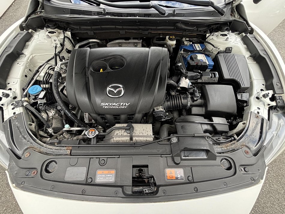 Mazda 6 2.0i 