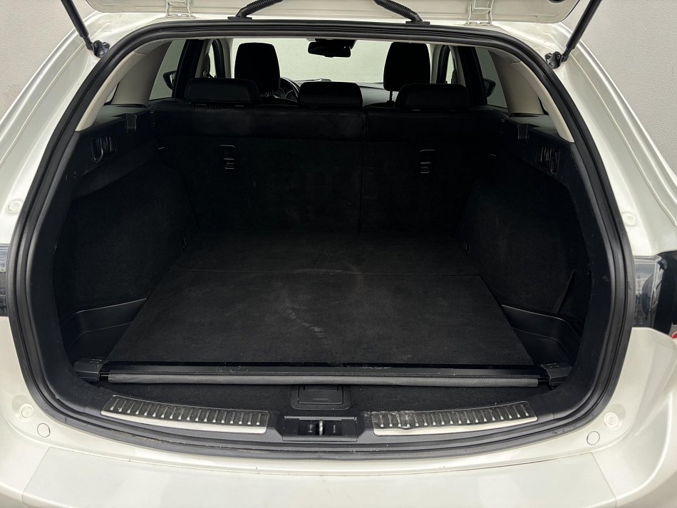 Mazda 6 2.0i 