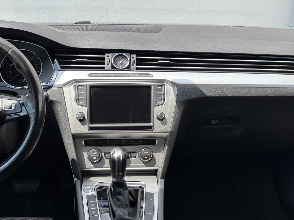 Volkswagen Passat 2.0TDi 