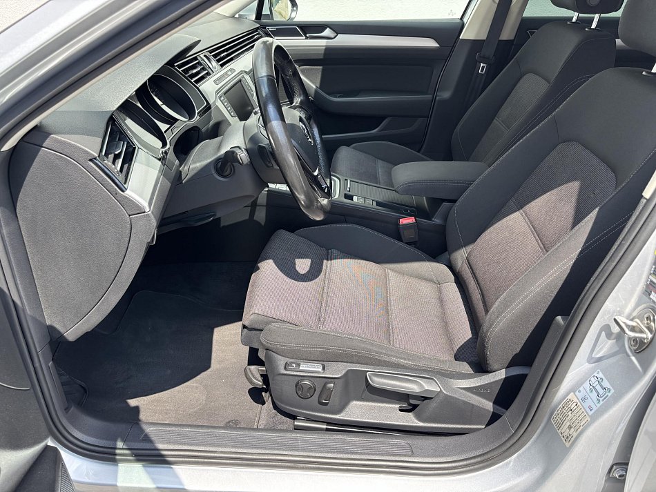 Volkswagen Passat 2.0TDi 