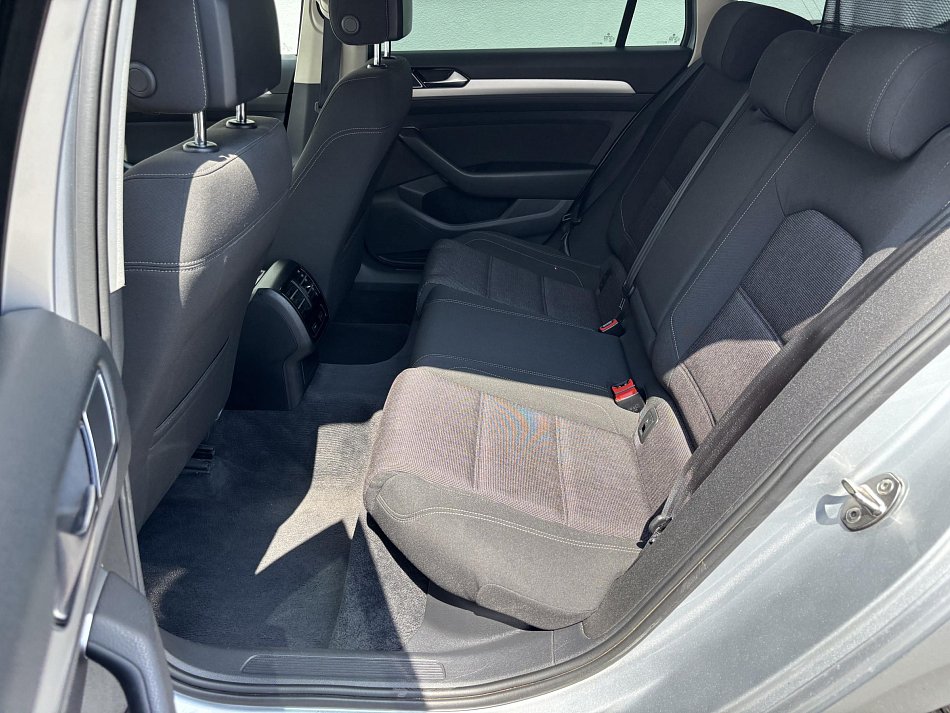 Volkswagen Passat 2.0TDi 