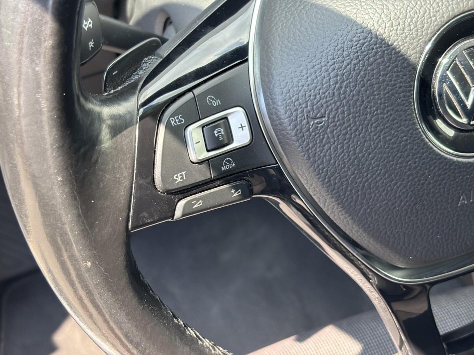 Volkswagen Passat 2.0TDi 