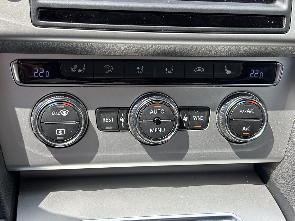 Volkswagen Passat 2.0TDi 