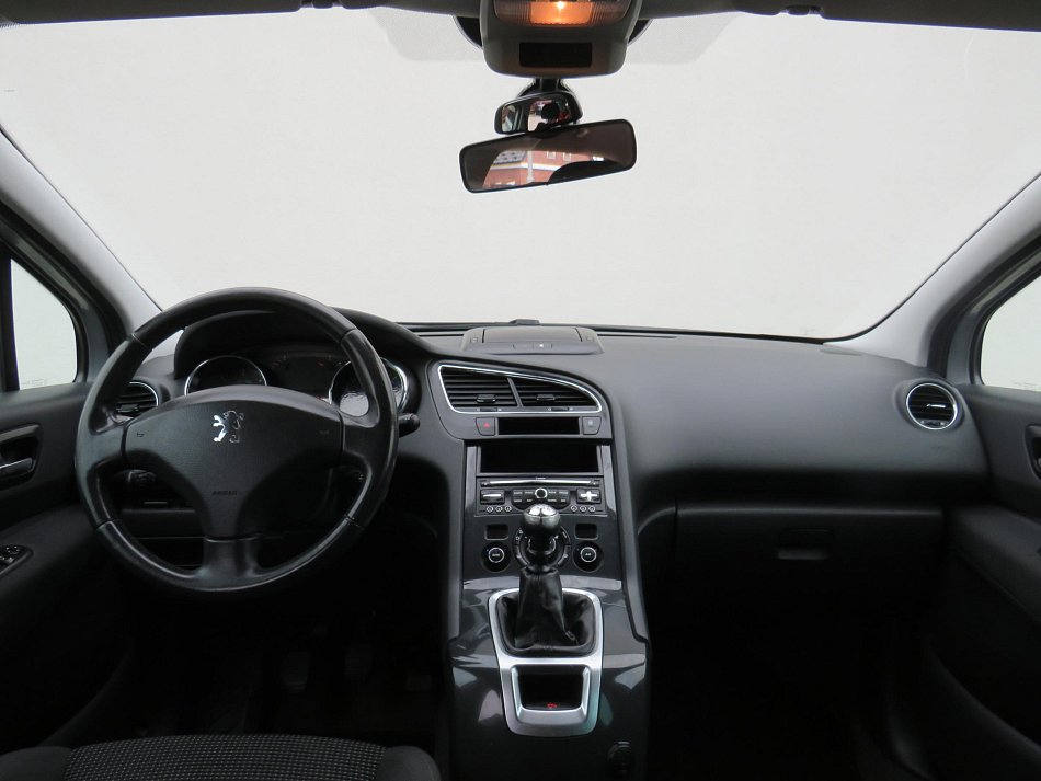 Peugeot 5008 2.0HDi 