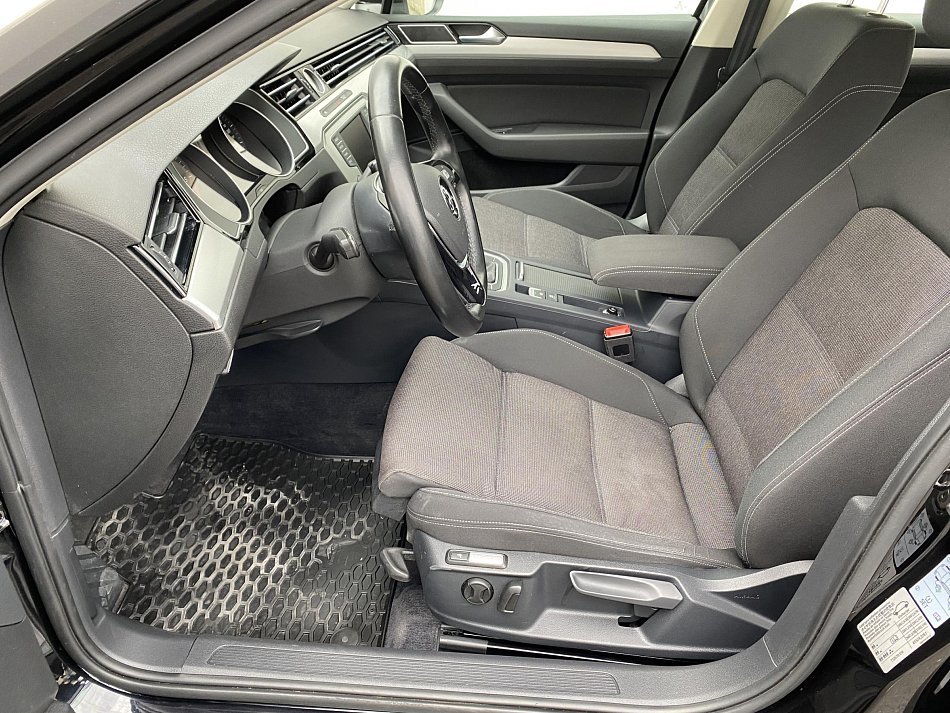Volkswagen Passat 2.0 TDi Comfortline