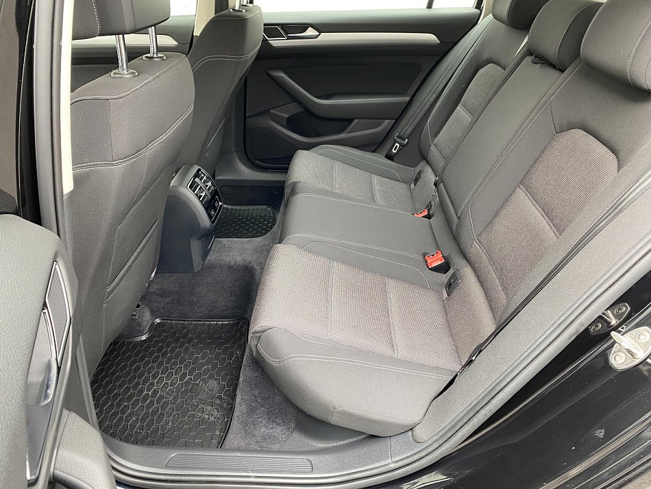 Volkswagen Passat 2.0 TDi Comfortline