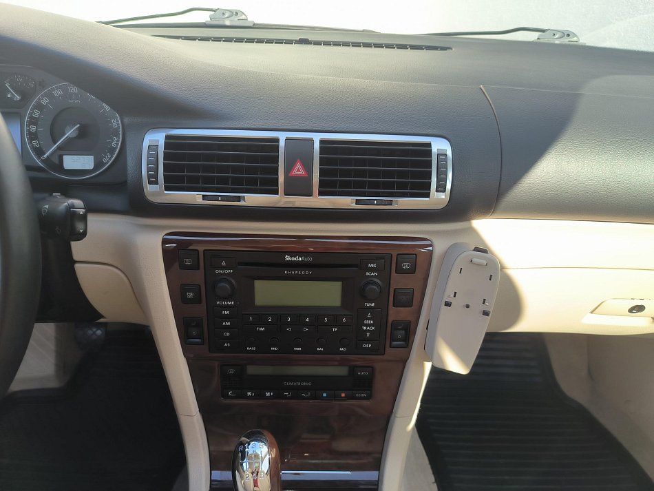 Škoda Superb 2.0TDi Elegance