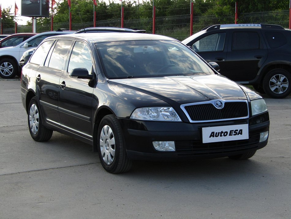 Škoda Octavia II 2.0TDi Elegance