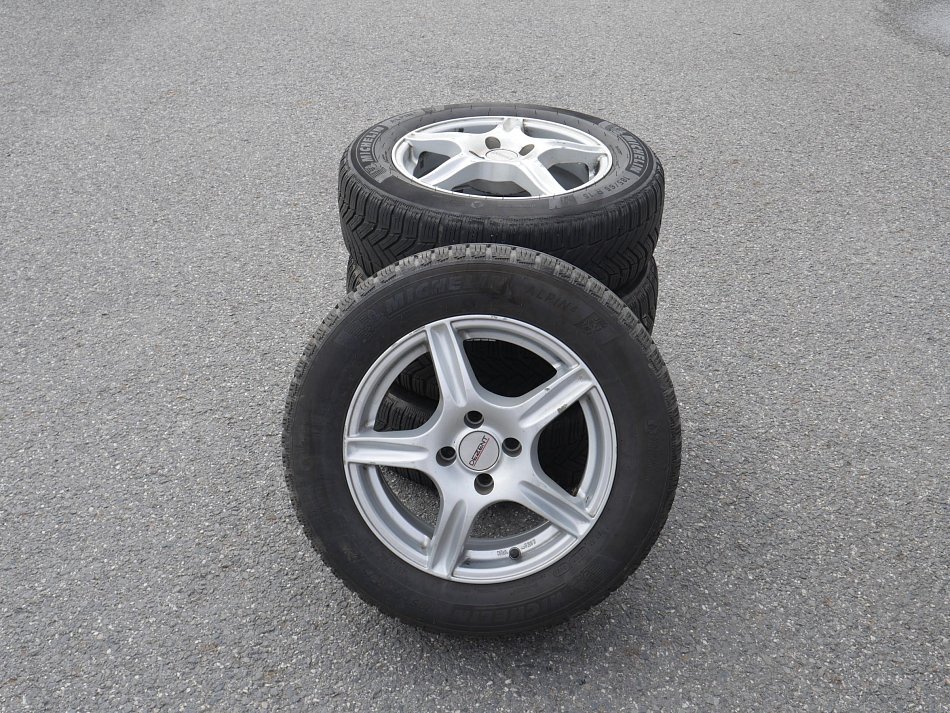 Kia Rio 1.4 i 