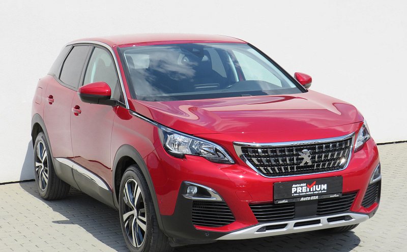 Peugeot 3008 1.2PT Allure