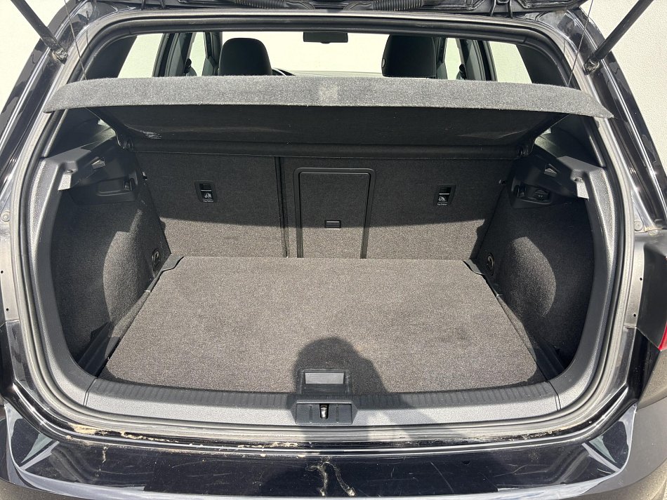 Volkswagen Golf 2.0 TDi GTD