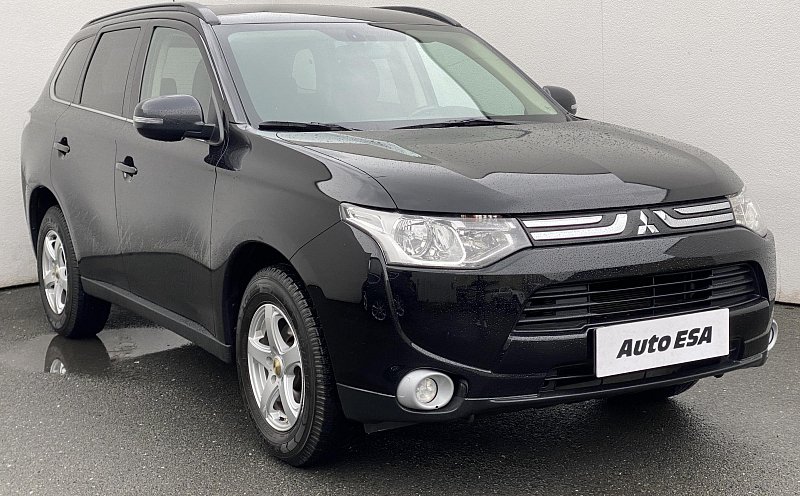 Mitsubishi Outlander 2.0 MIVEC Invite