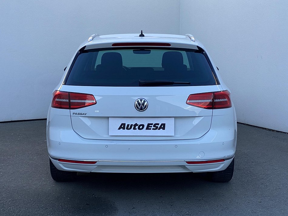 Volkswagen Passat 2.0 TDi Highline