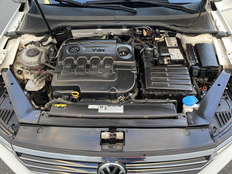Volkswagen Passat 2.0 TDi Highline
