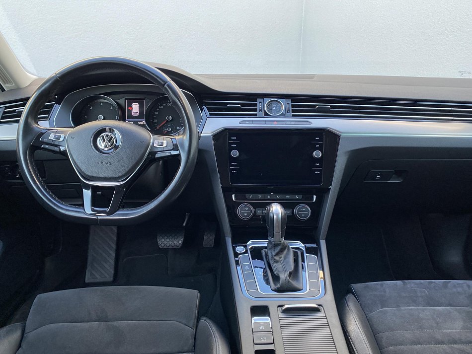 Volkswagen Passat 2.0 TDi Highline