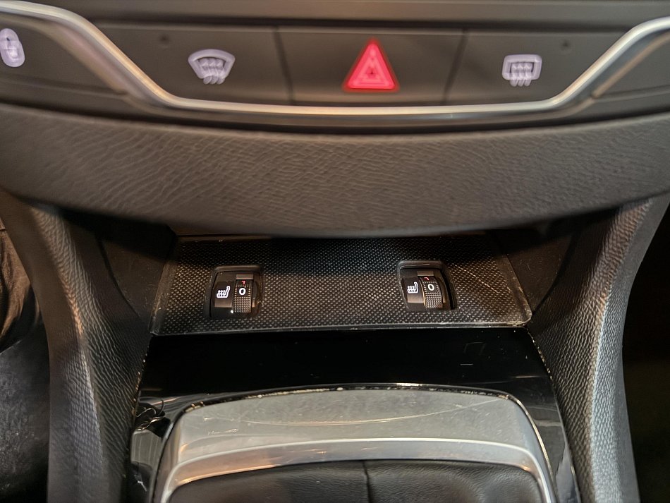 Peugeot 308 1.6 HDi  SW