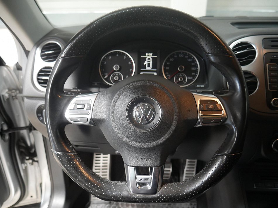 Volkswagen Tiguan 2.0 TSi 