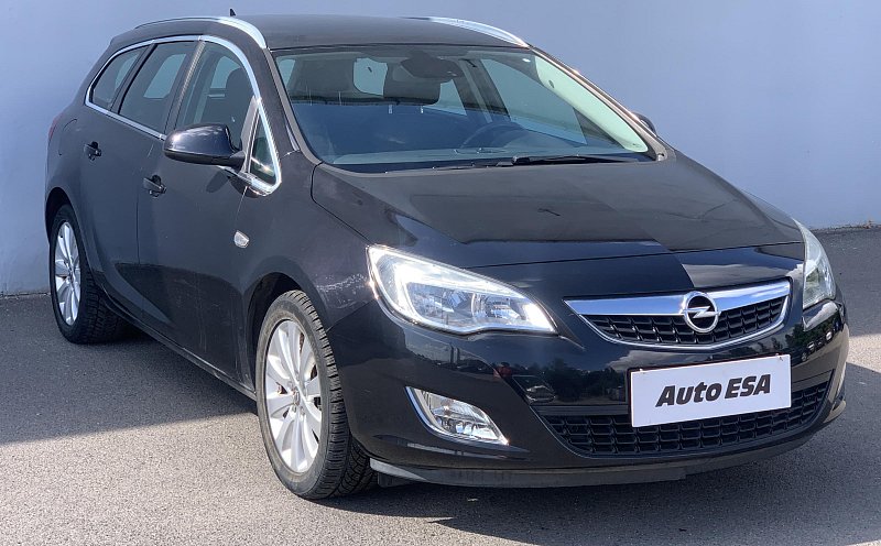 Opel Astra 1.7 CDTi Cosmo