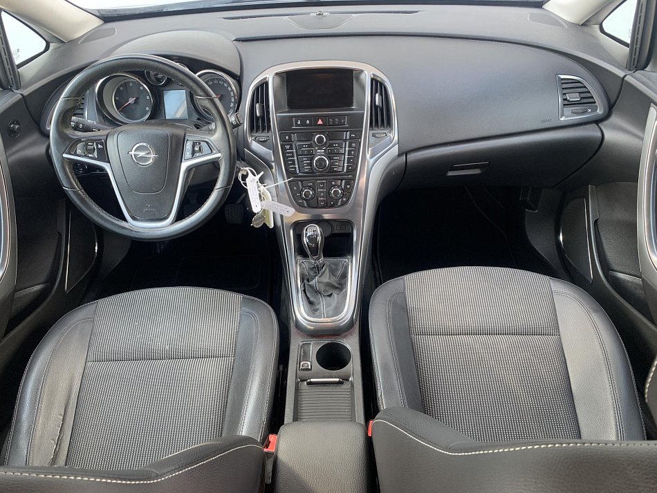 Opel Astra 1.7 CDTi Cosmo