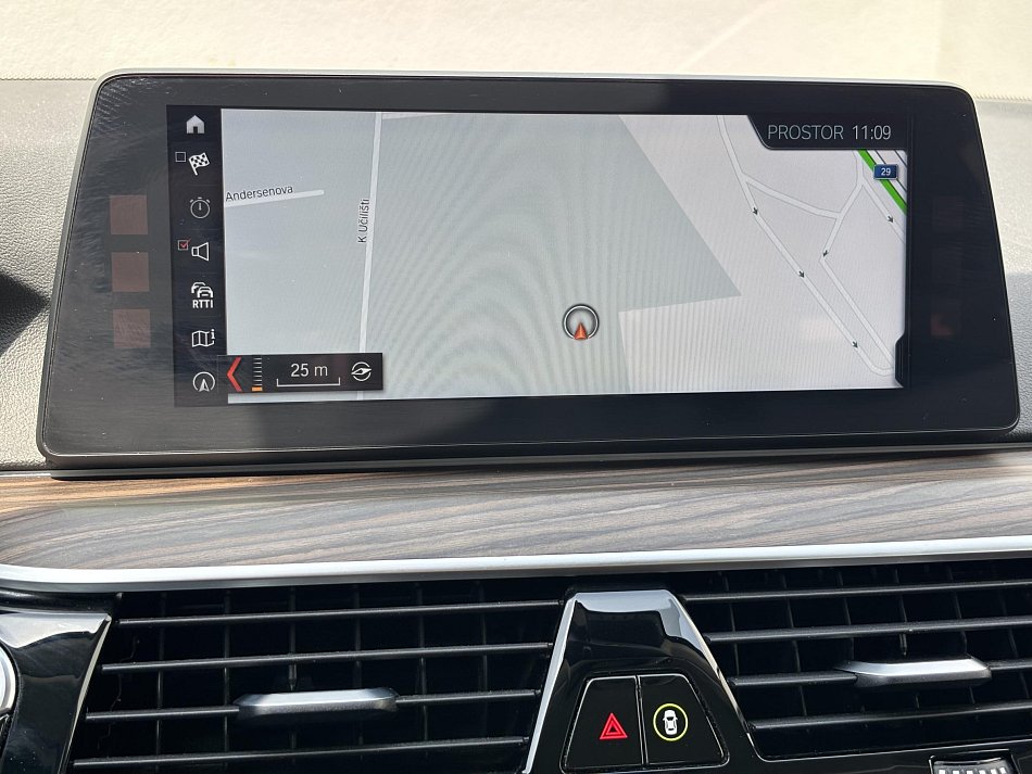 BMW Řada 5 3.0 D LuxuryLine 540d xDrive