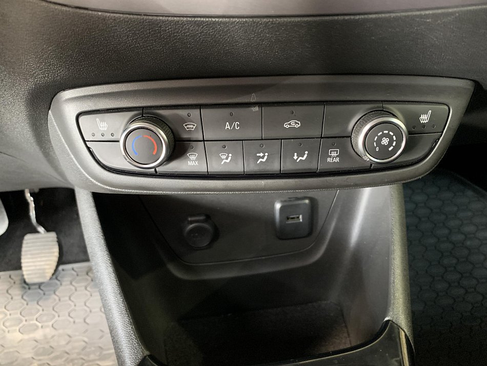 Opel Crossland X 1.2 T 