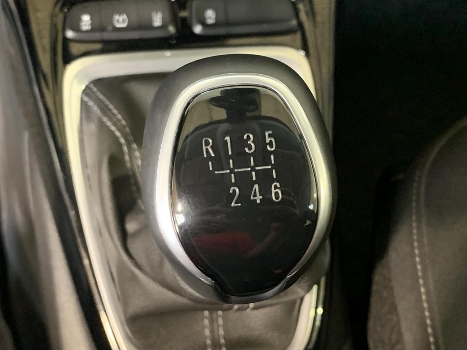 Opel Crossland X 1.2 T 