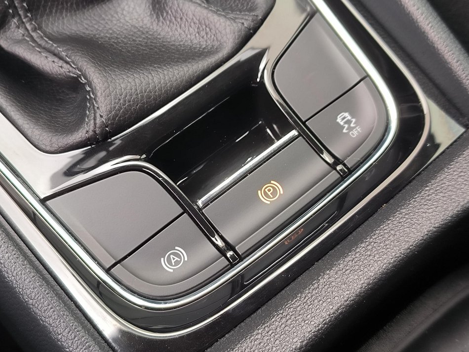 Škoda Karoq 1.5 TSi Style