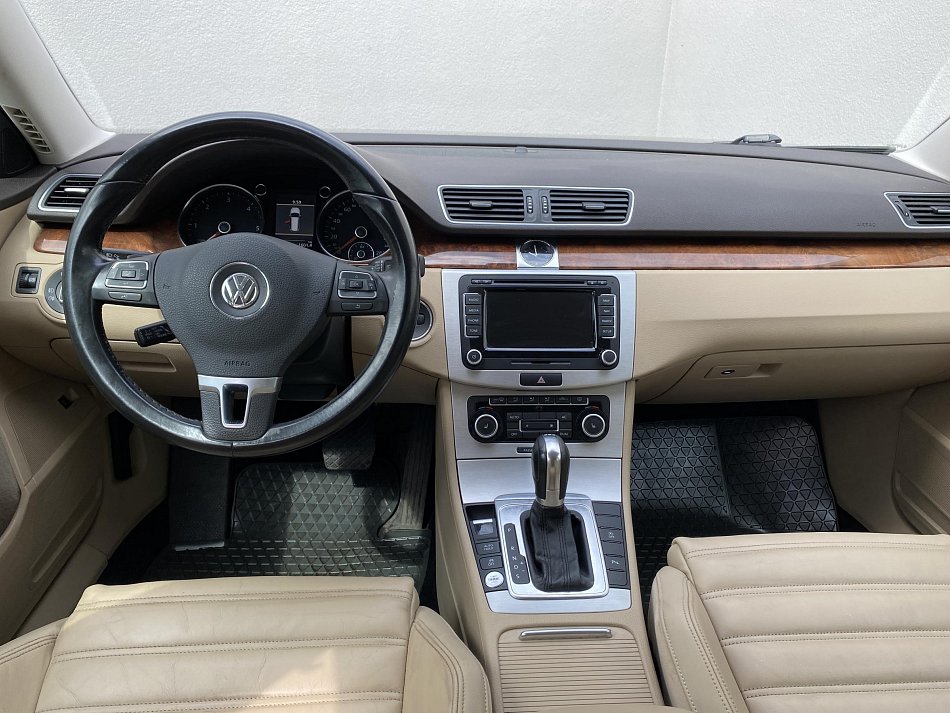 Volkswagen Passat 2.0 TDi Highline