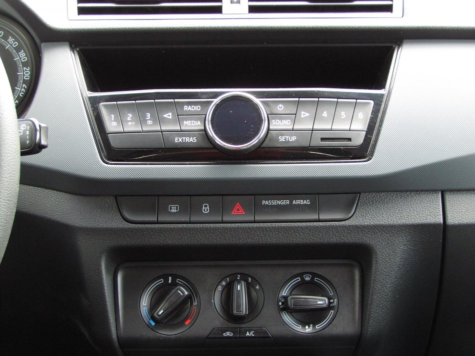 Škoda Fabia III 1.0i 