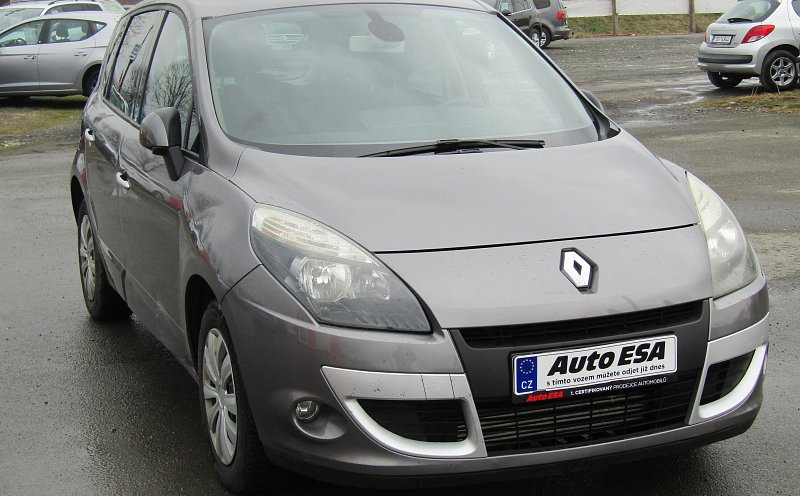 Renault Scénic 1.9 dCi 