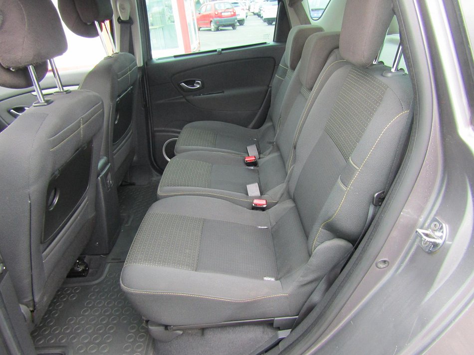 Renault Scénic 1.9 dCi 